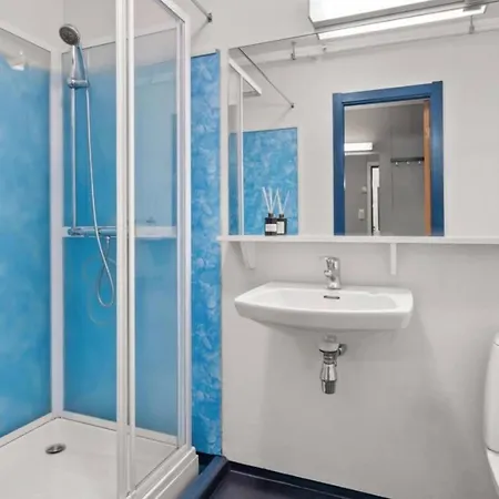 Comfortable Private With Private Bathroom 3* 波什格伦